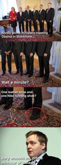Shoe fail while meeting Obama
