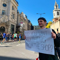 showing my support at the london marathon
