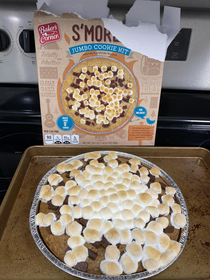 Smores jumbo cookie from Aldi Seriously impressed