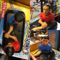 So while walking around in Gangnam yesterday I found this funny looking arm wrestling game