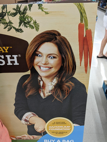Some genius put googly eyes on this Rachel Ray display in Walmart