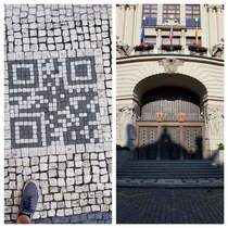Some Prague city worker figured out how to troll tourists IRL