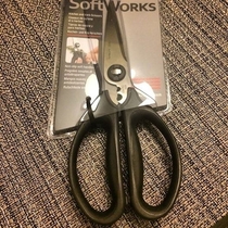 Son of a bitch I need a pair of scissors to open this pair of scissors