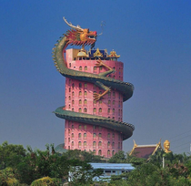 Temple in Thailand The dragon looks expensive guess they had to cut some corners on the building
