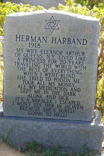 The gravestone of Herman Harband