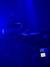 This guy tonight was recording snippets of Homeshake on his Nintendo DS