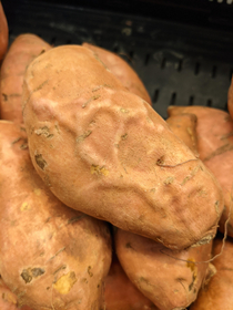 This sweet potato must work out