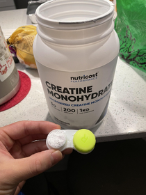 thought of a genius way to fly with creatine powder without looking like a cocaine smuggler
