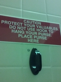 Wait Am I supposed to use the hook to hang my purse or not