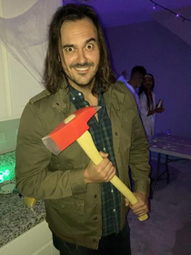When all you need to do is carry an axe for an entire costume