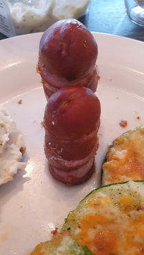 Wife was uncomfortable with my sausage dinner plating not sure what shes on about