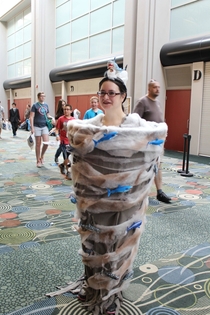 Woman cosplayed as Sharknado at the Salt Lake Comic-Con I have no words