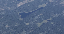 Wonder what the name of this lake is 
