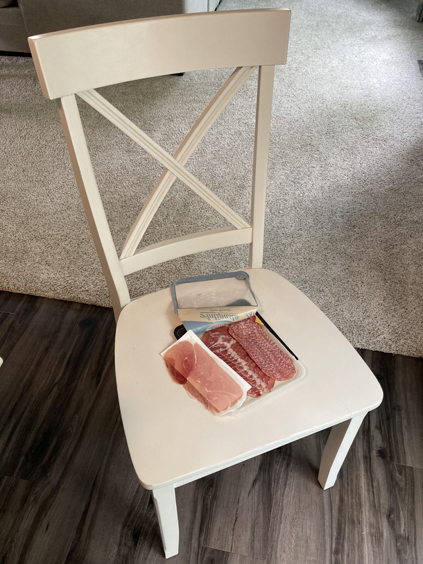 Chaircuterie