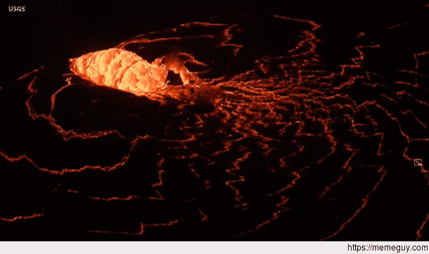  foot lava fountain in the new Kilauea lava lake