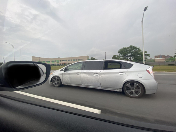  Prius Limo 