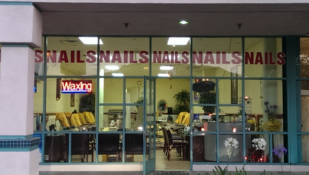 SNAILSNAILSNAILS