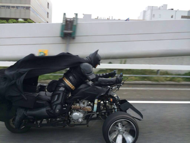  So my friend saw batman today We live in Japan