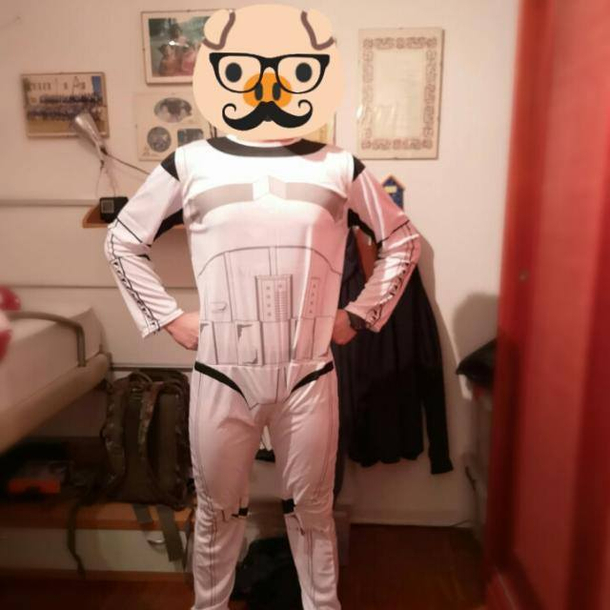 A friend of mine bought a totally legit Imperial Stormtroopers armor from a Chinese website This is what he received