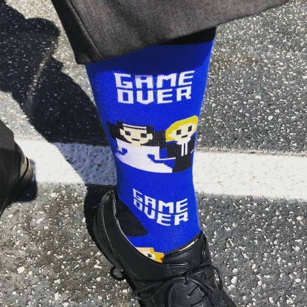 A friend of mine is a lawyer He wore these to family court today