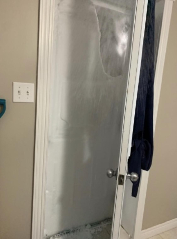 A regular snowy day in Canada