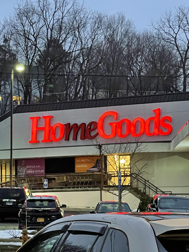 A shop for Yo Momma