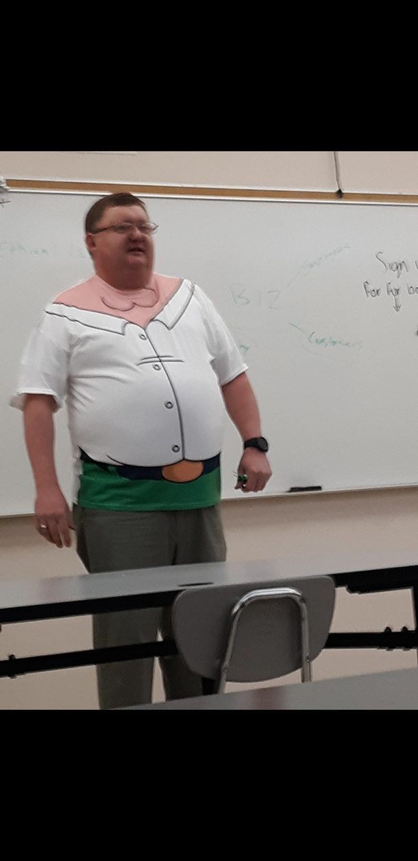 A teachers Halloween costume from rpics