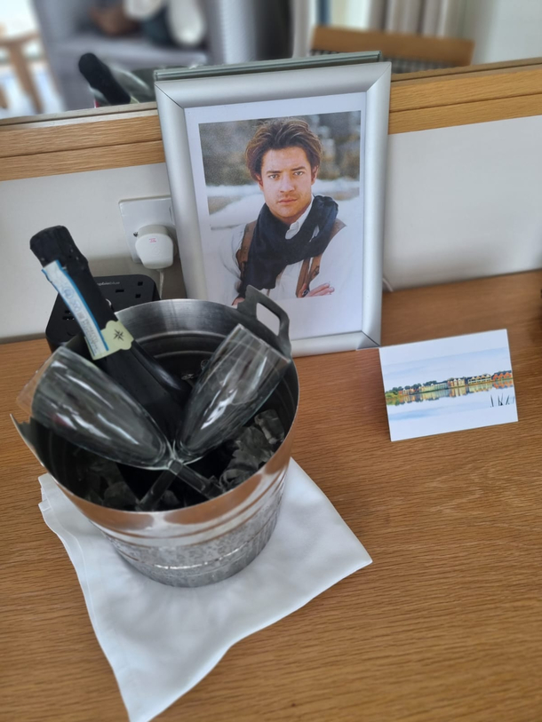 After the seeing of the other guys post I wondered if it was possible in the UK While away this weekend for my wedding anniversary I obviously asked for a photo of Brendan Fraser in the room and they bloody did it and gave us some prosecco