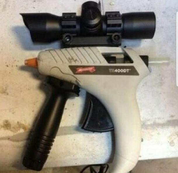 Arming art teachers