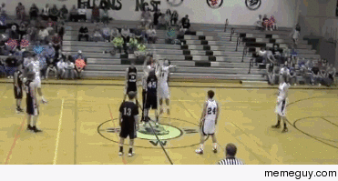 Awesome play Half court alley-oop out of a shotgun formation