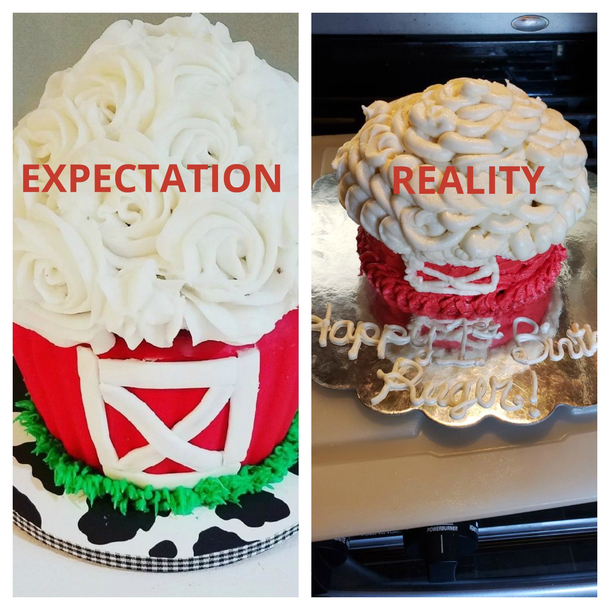 BABYS ST BIRTHDAY SMASH CAKE