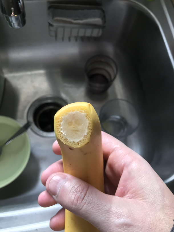 Banana not pleased Im about to eat it