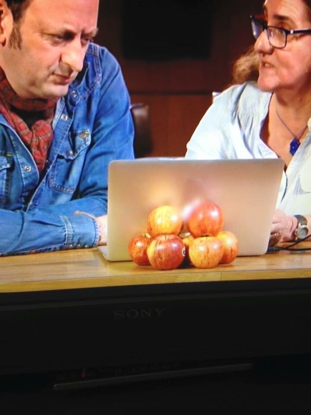 BBC trying to avoid product placement with a stack of apples