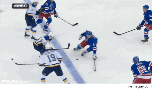 Beautiful goal by St Louis Blues hockey player Vladamir Tarasenko 