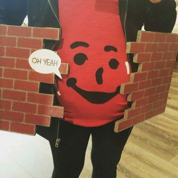 Best pregnant Halloween costume ever