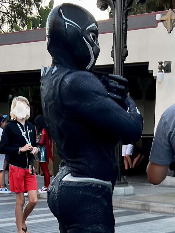 Black Panther ready to back that ass up