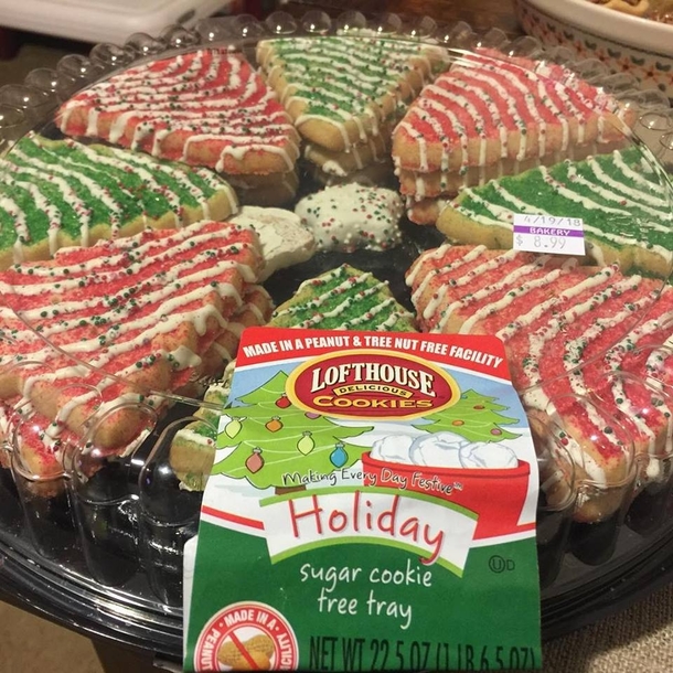 Bought this sugar-free cookie tray Accidentally cheated diet
