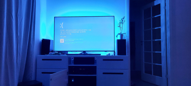 BSOD with Philips Ambilight Totally immersed