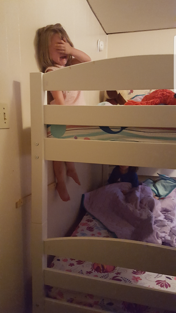 Bunkbed fail