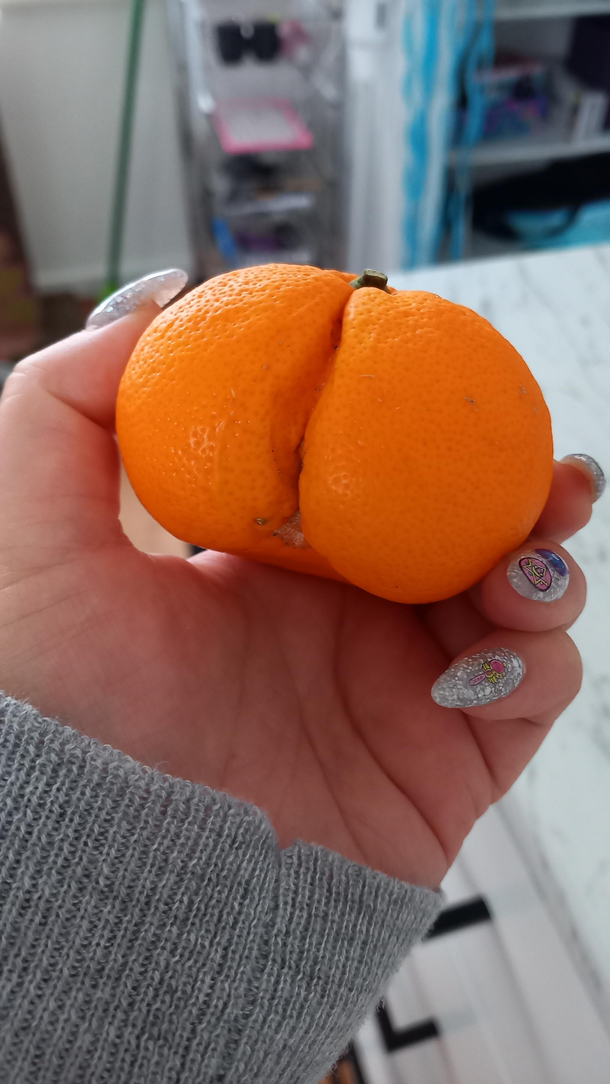butt mandarin blesses you