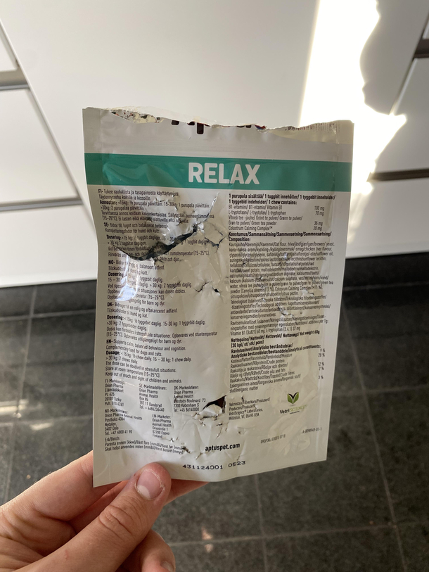 Calm behaviour support treats for cats
