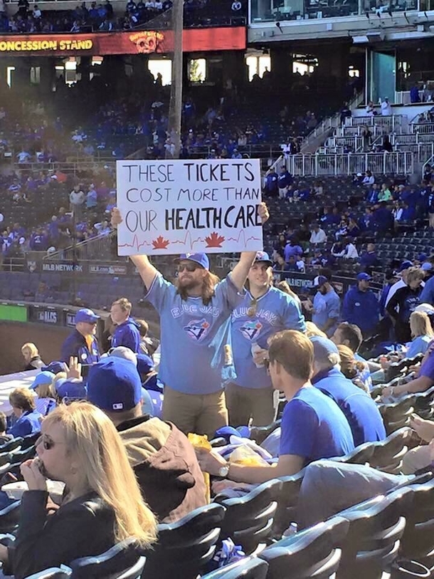 Canadian at the Kansas City ALCS game