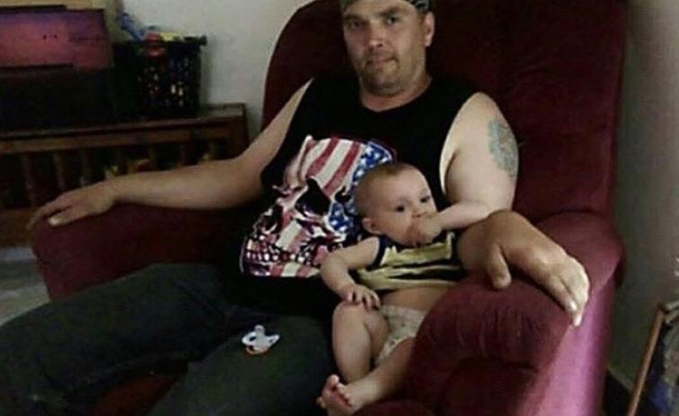 Captain tiny arm