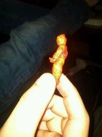 Cheeto that looks like a guy masturbsting