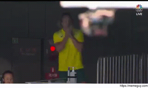 Coachs Reaction to Aussie Swimmer Getting Gold at Olympics