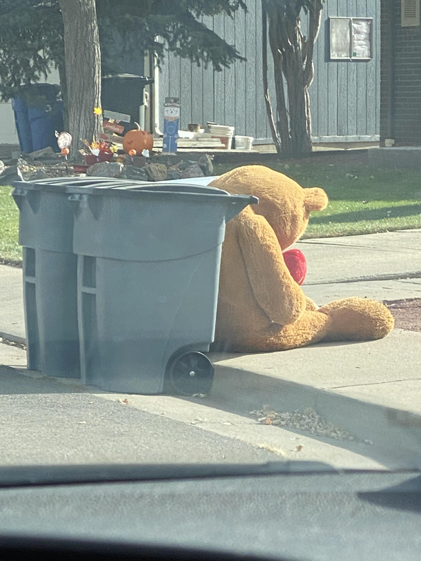 Come on the bear had nothing to do with breakup