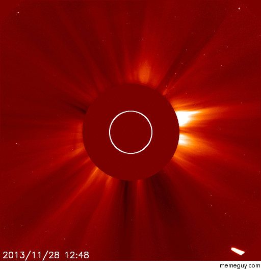 Comet ISON rounding the sun