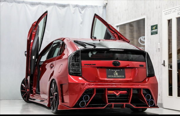 Cool Prius -somebody