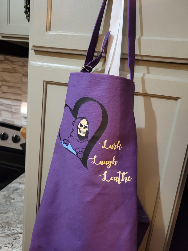 Couldnt resist buying this apron today Thought you folks would enjoy it