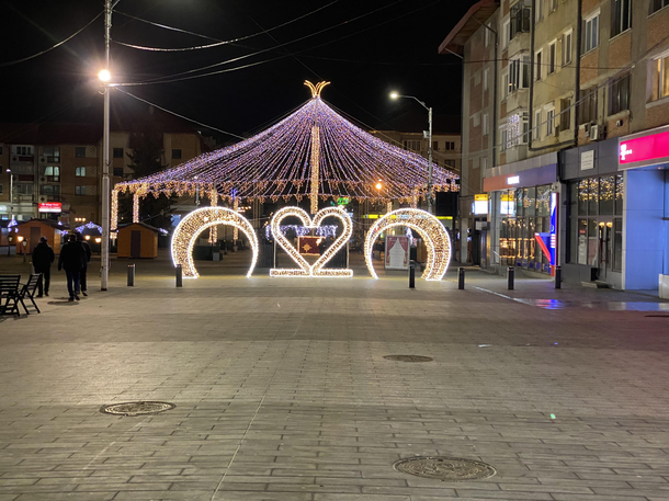 Creative way to re-use the  decorations